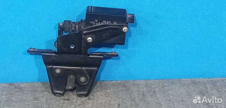 Замок багажника BMW 5-Series 4 (E39)