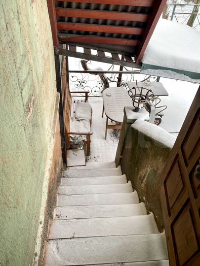 Комната 16 м² в 3-к., 1/2 эт.