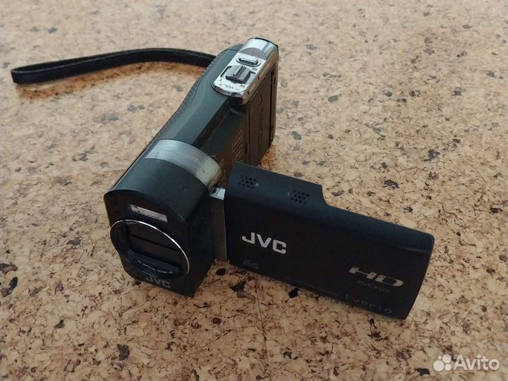 Цифровая видеокамера JVC Everio Gz x900er