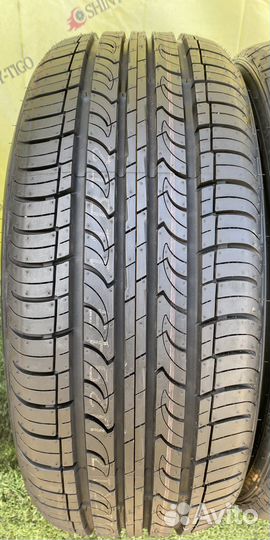 Nexen Classe Premiere 672 215/55 R17