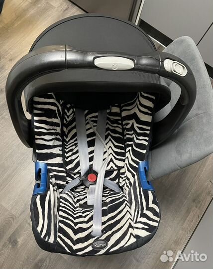 Автолюлька Britax romer baby safe plus с базой