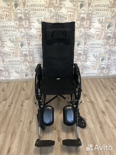Инвалидная коляска