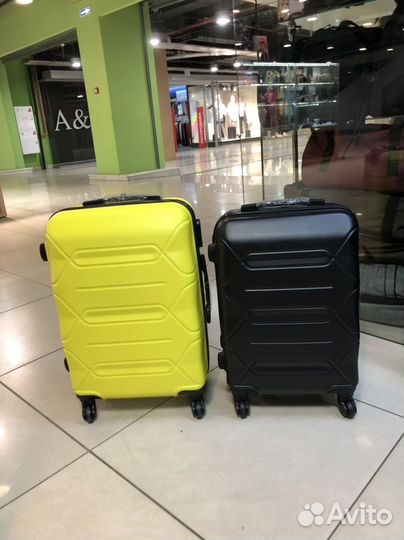 Чемодан на колесах