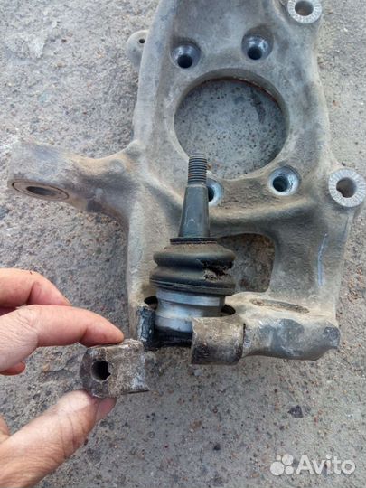 Рычаг правый на ауди ку 5