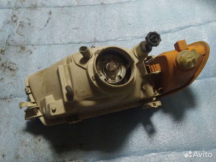 Фара левая Opel Astra F