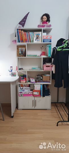 Стеллаж деревянный для книг