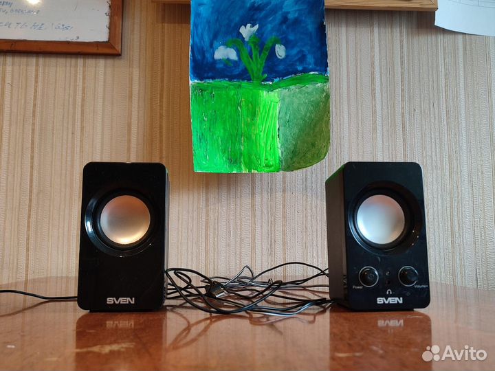 Музыкальные колонки Sven