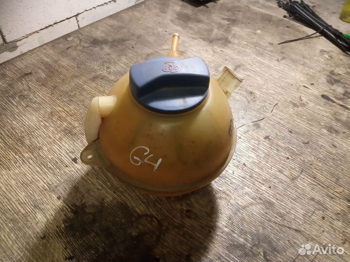 Расширительный бочёк 1.6 - 1.9 Golf 4 Skoda Tur