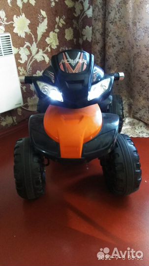 Детский электро квадроцикл бу