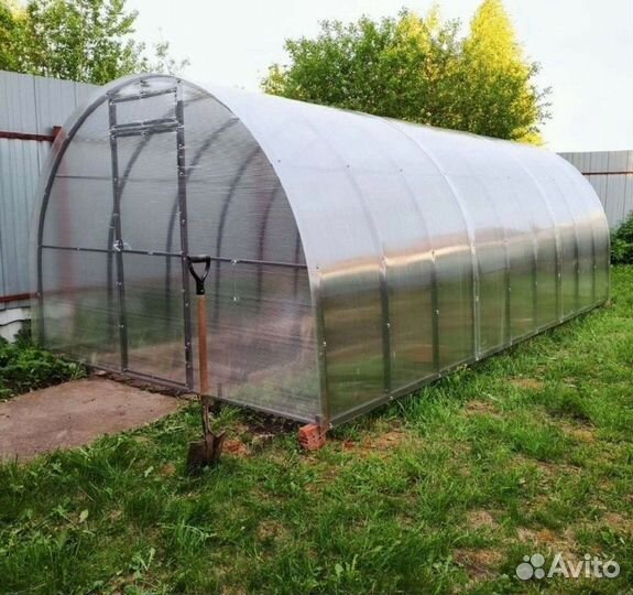 Теплица из поликарбоната