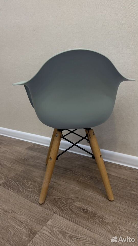 Детский стульчик eames, Астрахань