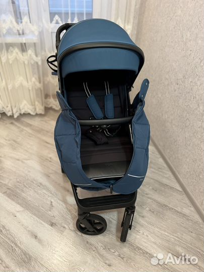 Коляска прогулочная Carrello Bravo plus