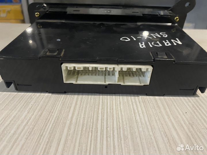 Блок управления климат контролем Toyota Nadia