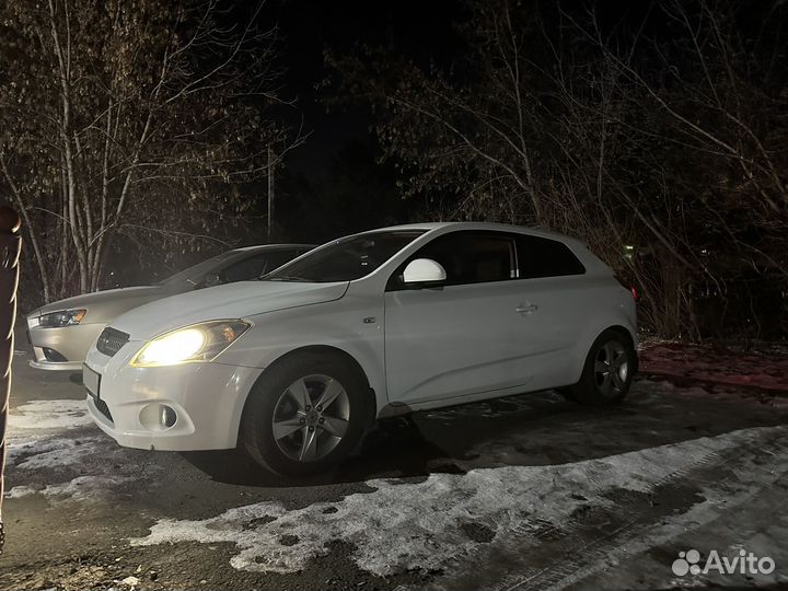Kia Ceed 1.6 МТ, 2009, 302 000 км