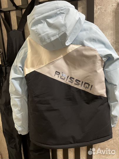 Зимний горнолыжный костюм женский