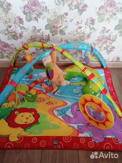 Развивающий коврик tiny love