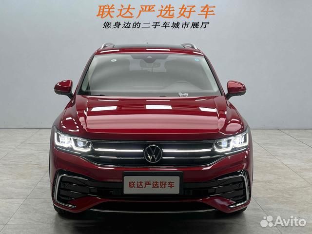 Volkswagen Tiguan L 2.0 AMT, 2021, 40 000 км