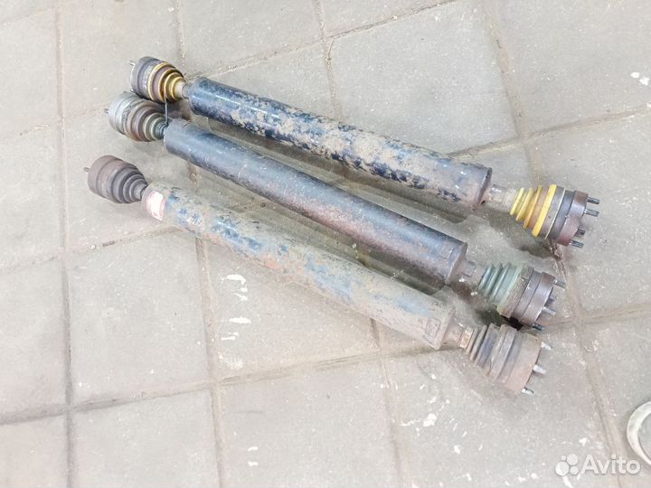 3штуки кардан нива 2121 2123 (шевроле) на шрусах