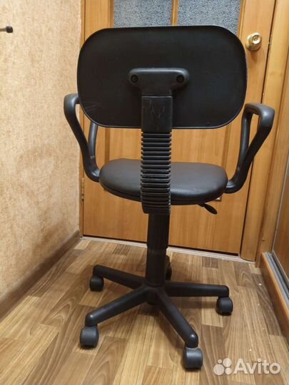 Компьютерное кресло