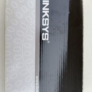 Голосовой шлюз VolP-телефонии Linksys SPA2102