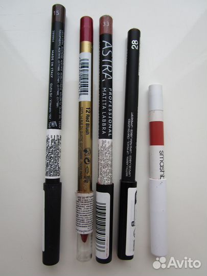 Карандаши для глаз и губ