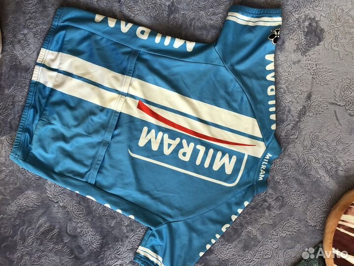 Велофутболка