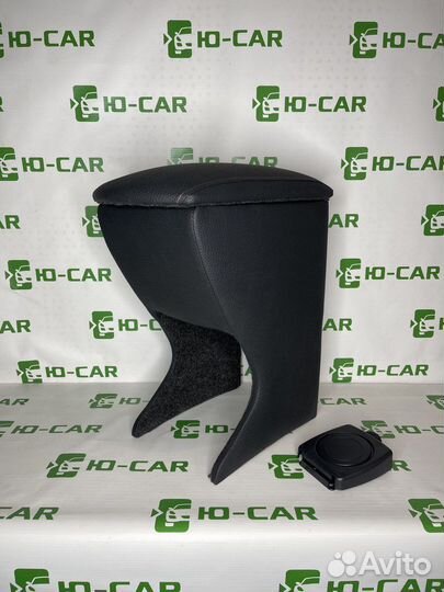 Подлокотник Toyota Spade (2012-2020) Бардачок