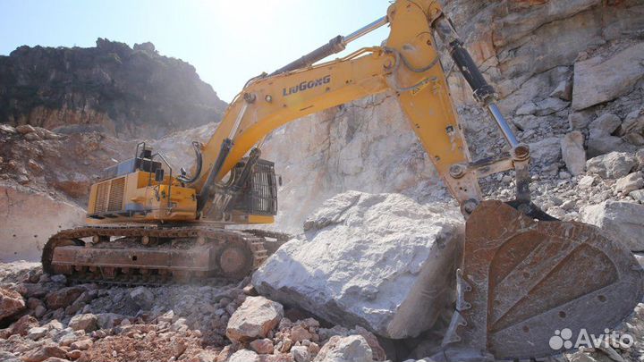 970Е – один из самых крупных экскаваторов LiuGong