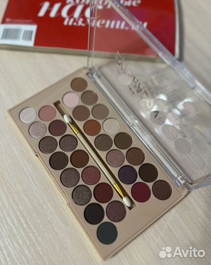 Палетка теней для век / 30 / палетка для глаз