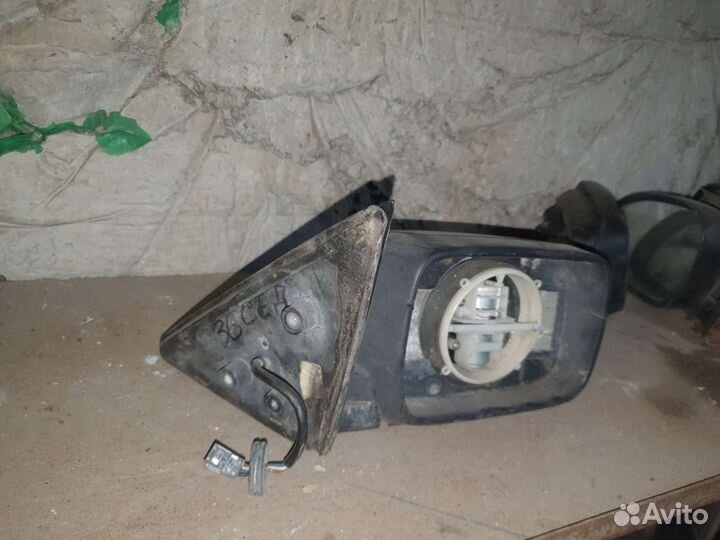 Зеркало правое на бмв е36