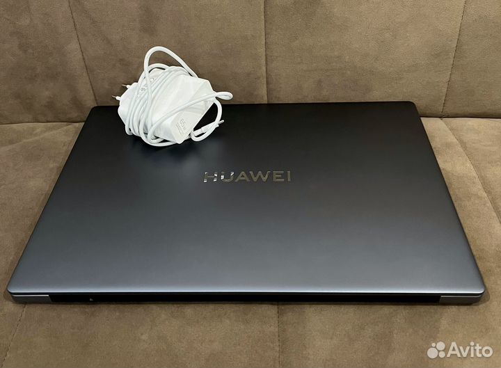 Huawei MateBook D 16 2024 mclg-X