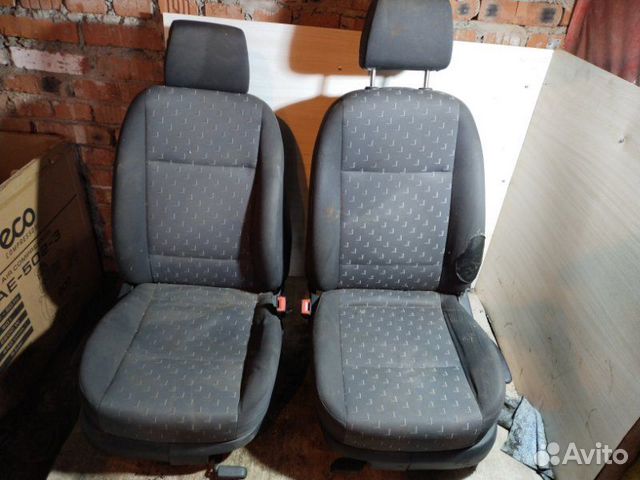Сиденье переднее Skoda Octavia A4 Tour 1.6 BFQ
