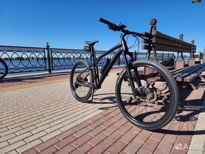 Велосипед GT avalanche expert 27.5