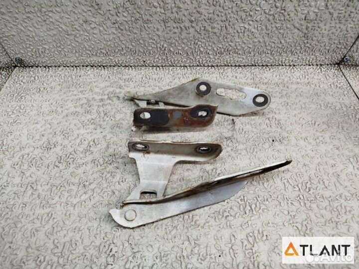 Петля капота honda life