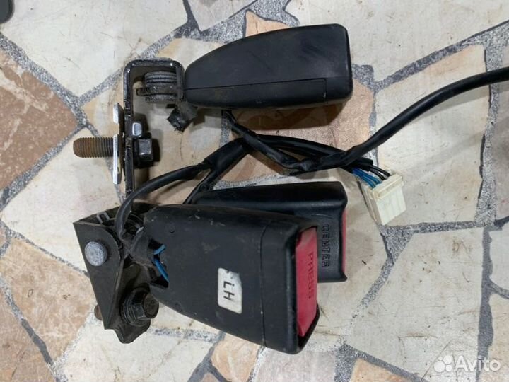 Безопасность Kia Ceed Ed хэтчбэк 1.6 122 Л.C. 2010