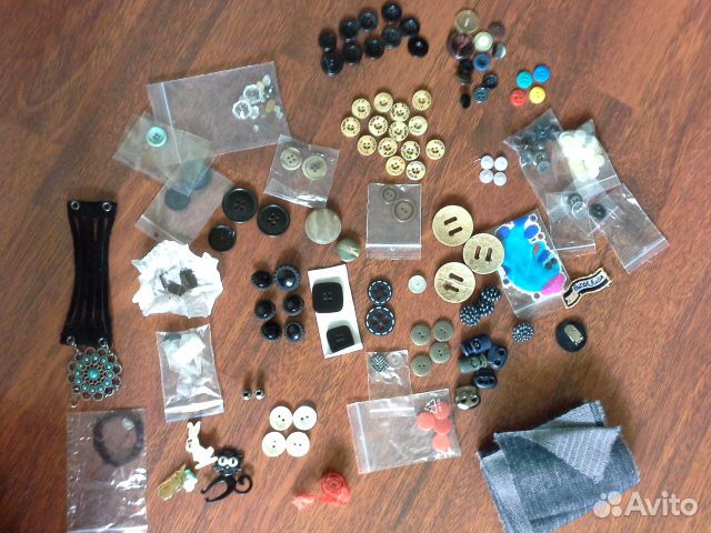 Пуговицы