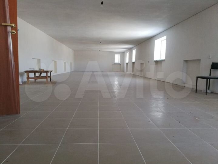 Склад, 240 м²