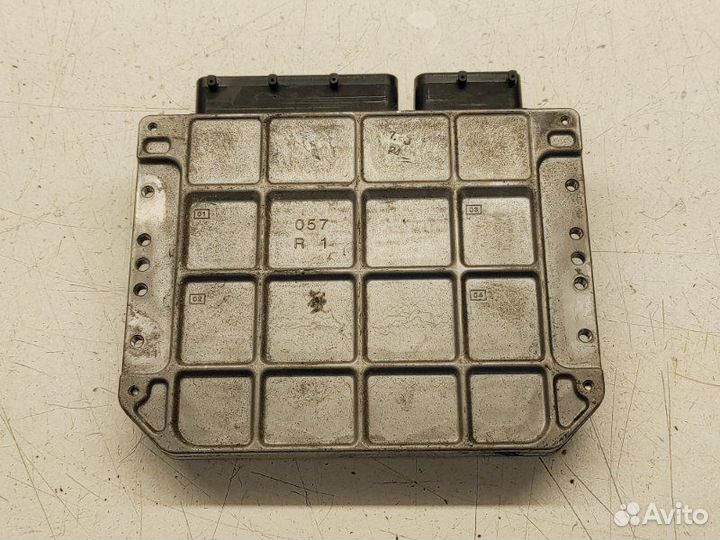 Блок управления EFI Toyota Estima ACR50W 2azfe