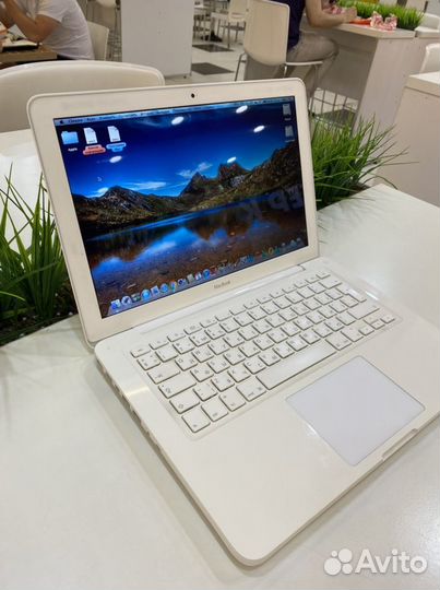 Apple macbook 1344
