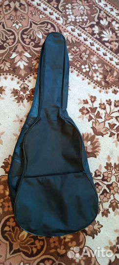Гитара + чехол + струны + медиаторы