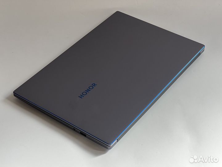 Honor MagicBook 14 8/512