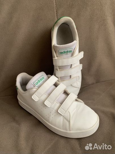 Кроссовки adidas