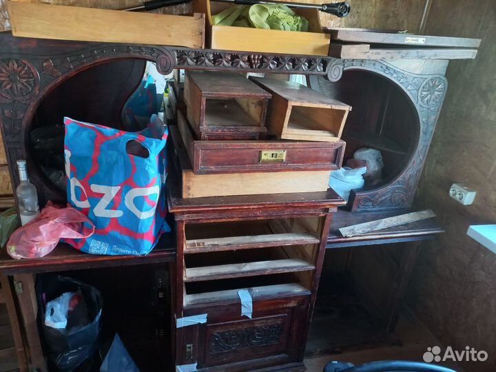 Антикварный буфет