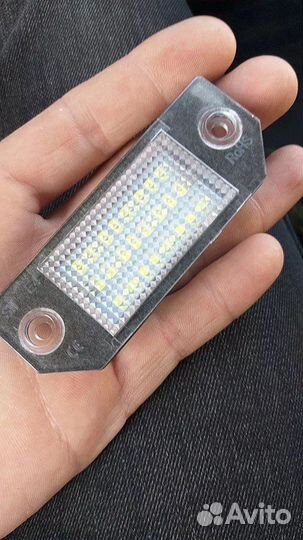 Подсветка номера на Ford Focus 2 C-Max 1