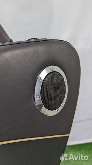 Массажное кресло