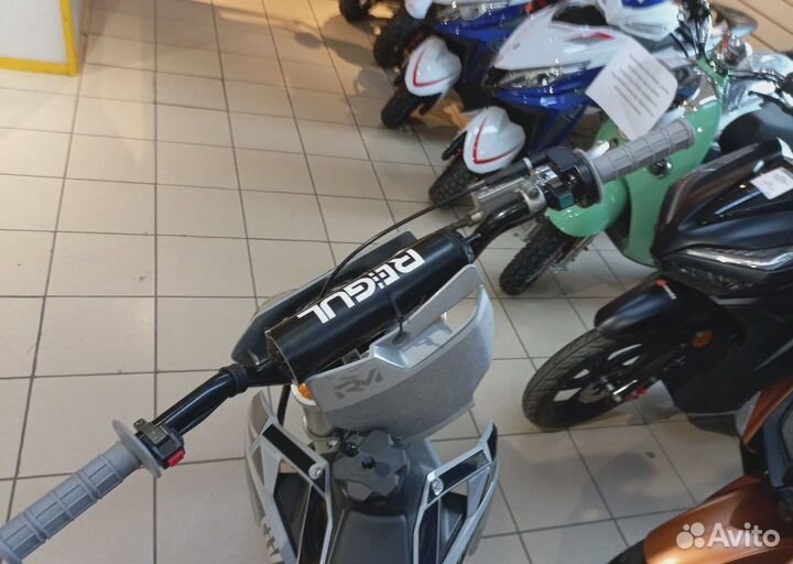 Питбайк Regulmoto Five бело-черный