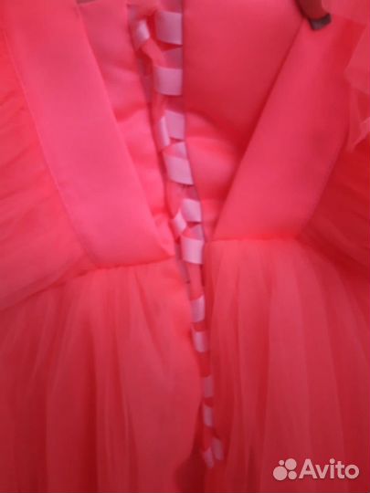 Нарядное платье