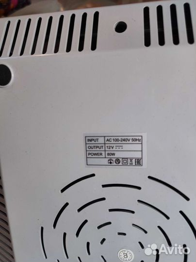 Маникюрный пылесос