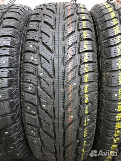 Cooper Weather-Master WSC 215/65 R17 99H