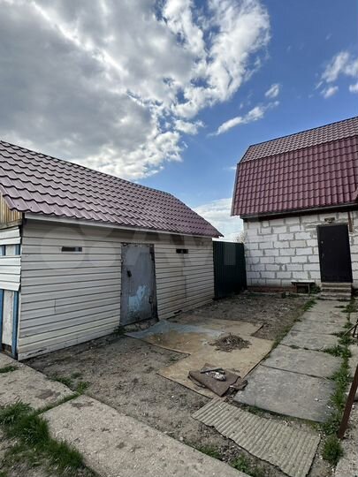 Дом 250 м² на участке 12 сот.